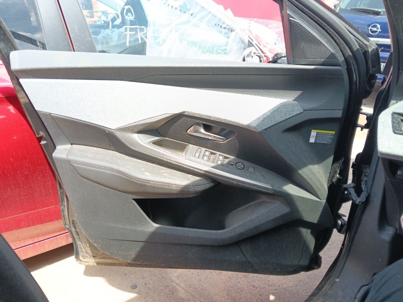 Recambio de guarnecido puerta delantera izquierda para peugeot 3008 (p13) allure hybrid 136 e-dcs6 referencia OEM IAM   