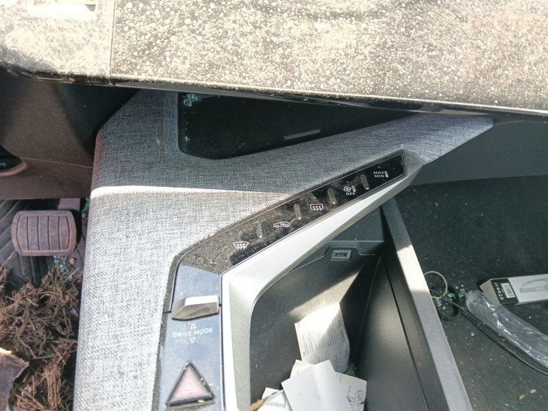 Recambio de mando calefaccion / aire acondicionado para peugeot 3008 (p13) allure hybrid 136 e-dcs6 referencia OEM IAM   