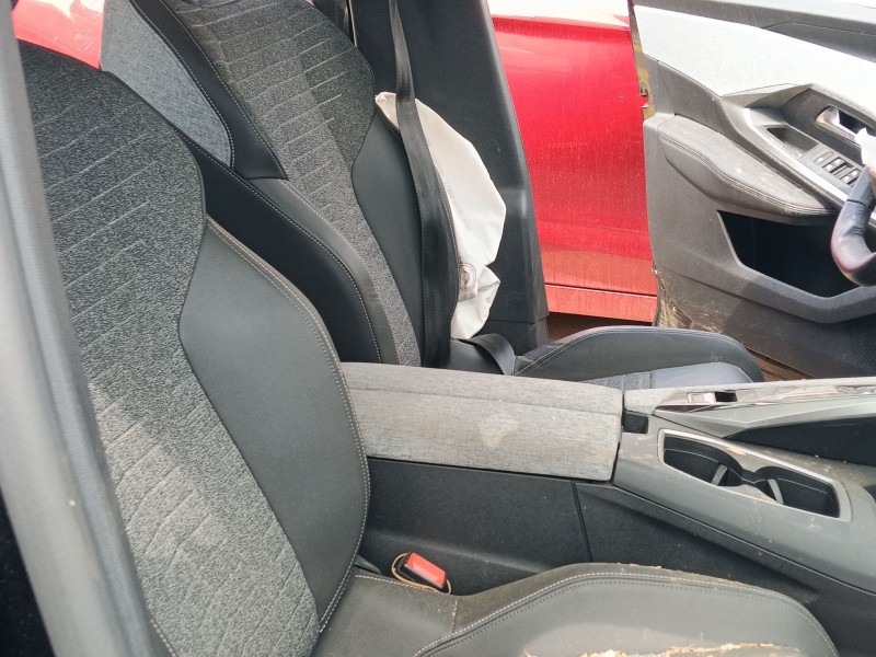 Recambio de asiento delantero derecho para peugeot 3008 (p13) allure hybrid 136 e-dcs6 referencia OEM IAM   