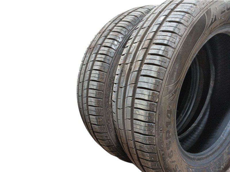 Recambio de neumatico para » otros... modelos referencia OEM IAM 165/65 R14 79T 2 IMPERIAL