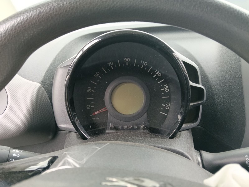 Recambio de cuadro instrumentos para peugeot 108 1.0 vti 72 referencia OEM IAM   