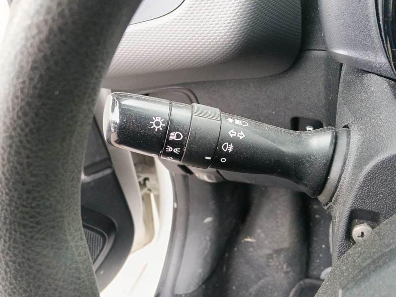 Recambio de mando luces para peugeot 108 1.0 vti 72 referencia OEM IAM   