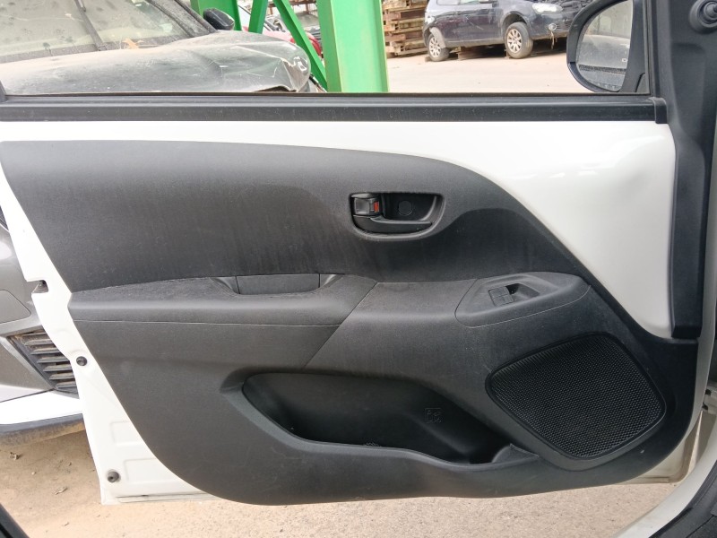 Recambio de guarnecido puerta delantera izquierda para peugeot 108 1.0 vti 72 referencia OEM IAM   