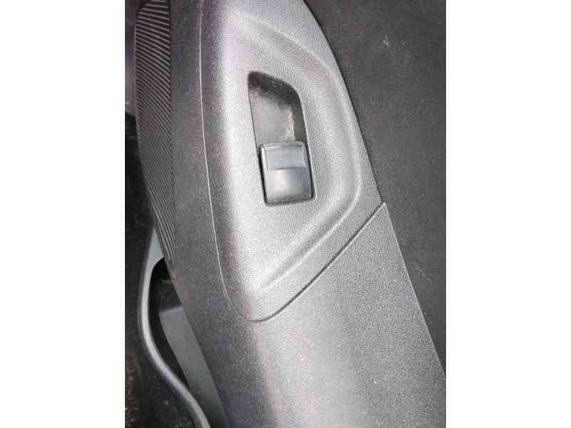 Recambio de mando elevalunas delantero derecho para peugeot 108 1.0 vti 72 referencia OEM IAM   