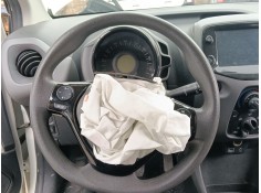 Recambio de volante para peugeot 108 1.0 vti 72 referencia OEM IAM   