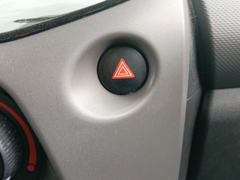 Recambio de warning para peugeot 108 1.0 vti 72 referencia OEM IAM   