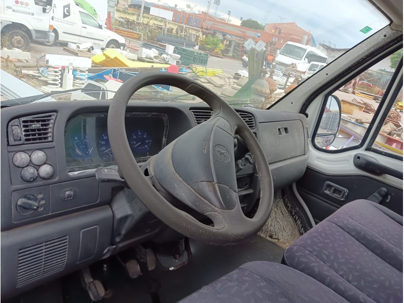peugeot boxer furgoneta (230l) del año 2001