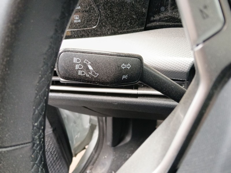 Recambio de mando intermitentes para volkswagen golf viii (cd1, da1) 1.5 etsi referencia OEM IAM   