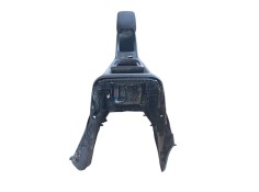 Recambio de apoyabrazos central para jeep avenger 1.2 turbo 100 referencia OEM IAM  735763546  2