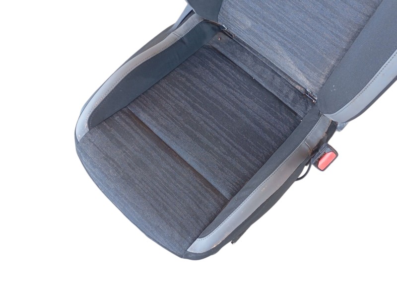 Recambio de asiento delantero izquierdo para jeep avenger 1.2 turbo 100 referencia OEM IAM   
