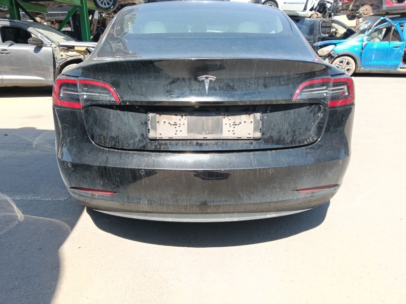 Recambio de paragolpes trasero para tesla model 3 ev awd referencia OEM IAM   