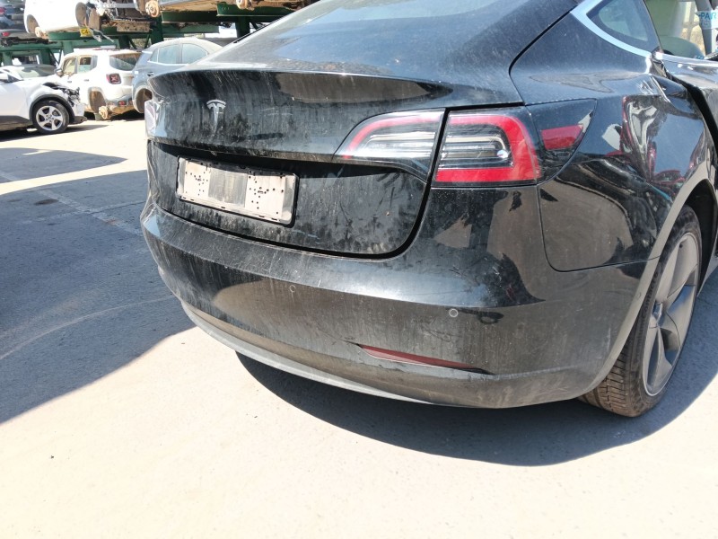 Recambio de paragolpes trasero para tesla model 3 ev awd referencia OEM IAM   