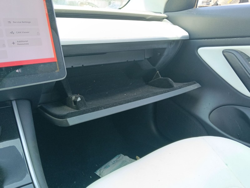 Recambio de guantera para tesla model 3 ev awd referencia OEM IAM   