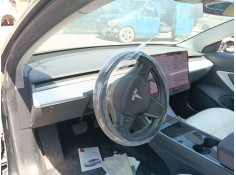 Recambio de salpicadero para tesla model 3 ev awd referencia OEM IAM   