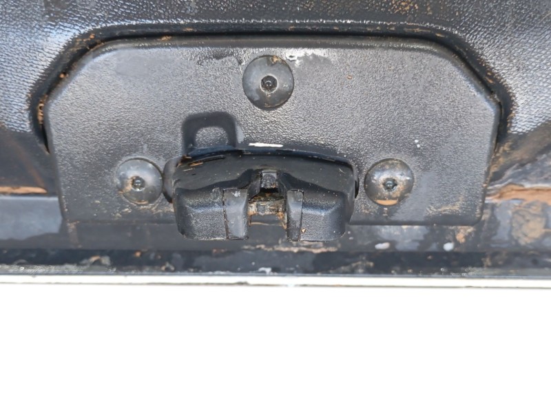 Recambio de porton trasero para peugeot 3008 ii suv (mc_, mr_, mj_, m4_) 1.6 bluehdi 120 referencia OEM IAM   