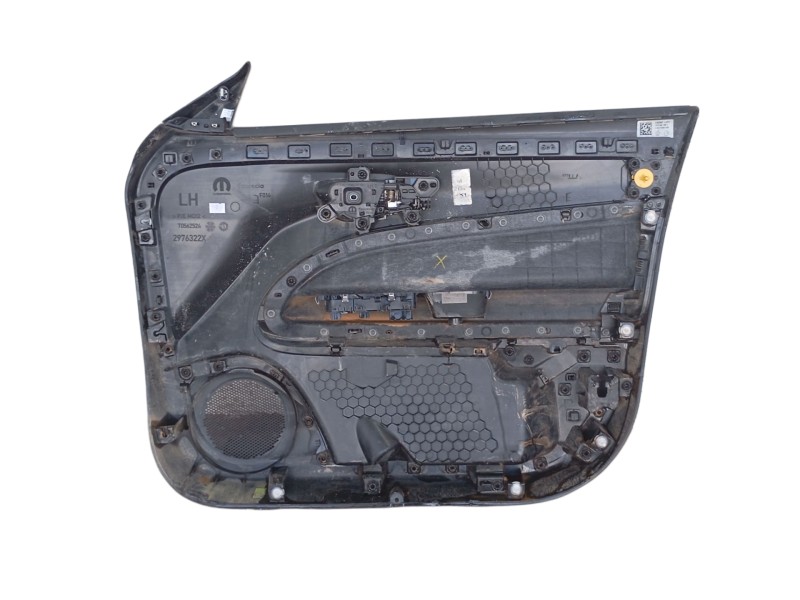 Recambio de guarnecido puerta delantera izquierda para jeep avenger 1.2 turbo 100 referencia OEM IAM  10Y401301 