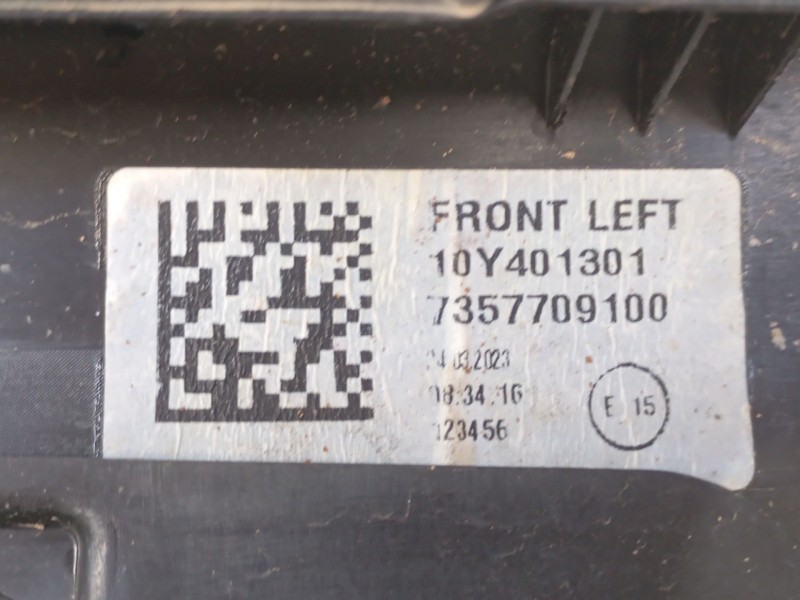 Recambio de guarnecido puerta delantera izquierda para jeep avenger 1.2 turbo 100 referencia OEM IAM  10Y401301 