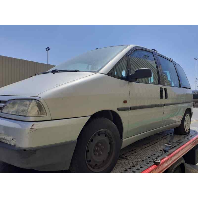 PEUGEOT 806