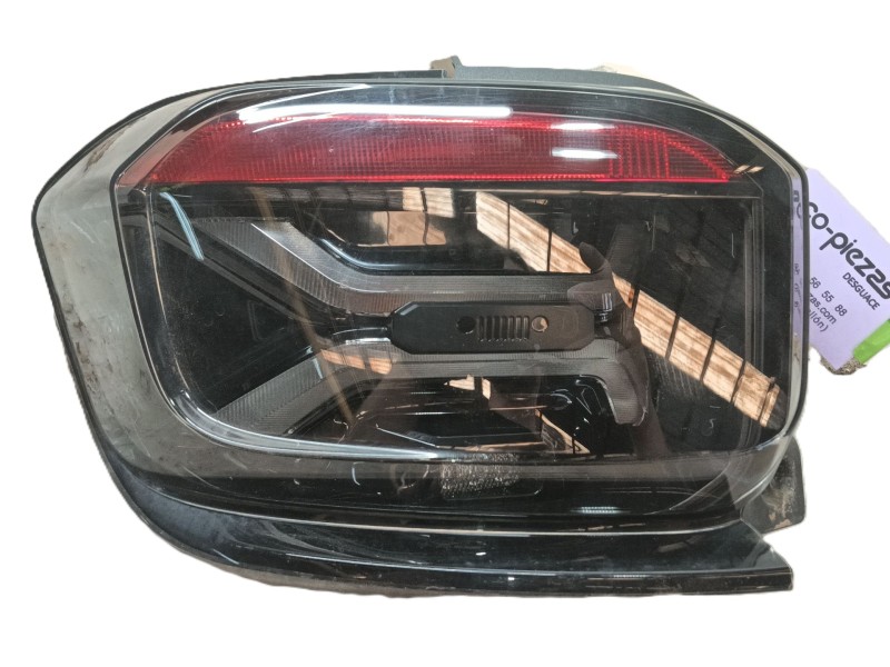 Recambio de piloto trasero izquierdo para jeep avenger 1.2 turbo 100 referencia OEM IAM   