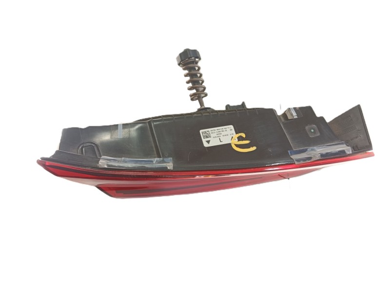 Recambio de piloto trasero izquierdo interior para bmw 1 (f40) 118 d referencia OEM IAM 63217450651  