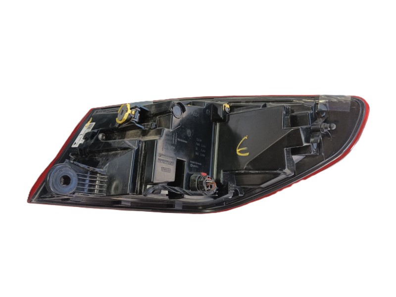 Recambio de piloto trasero izquierdo para bmw 1 (f40) 118 d referencia OEM IAM 63217450643  