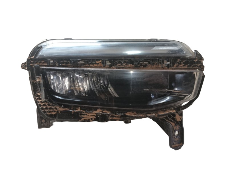 Recambio de faro derecho para jeep avenger 1.2 turbo 100 referencia OEM IAM 52218715  