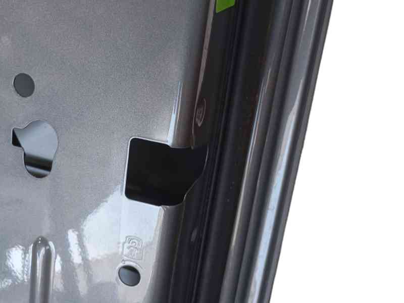 Recambio de puerta trasera derecha para bmw 1 (f40) 118 d referencia OEM IAM 41528737064  