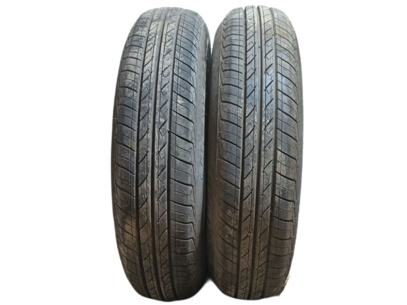 Recambio de neumatico para » otros... modelos referencia OEM IAM 135/80 R13 70T 2 OVATION