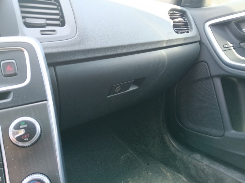 Recambio de guantera para volvo s60 ii (134) d3 referencia OEM IAM   