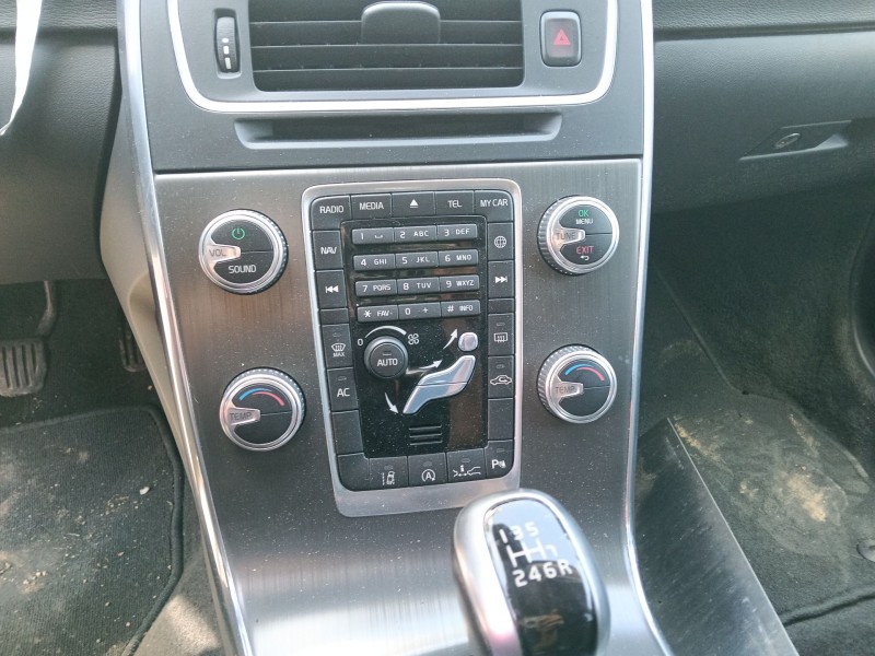 Recambio de mando calefaccion / aire acondicionado para volvo s60 ii (134) d3 referencia OEM IAM   