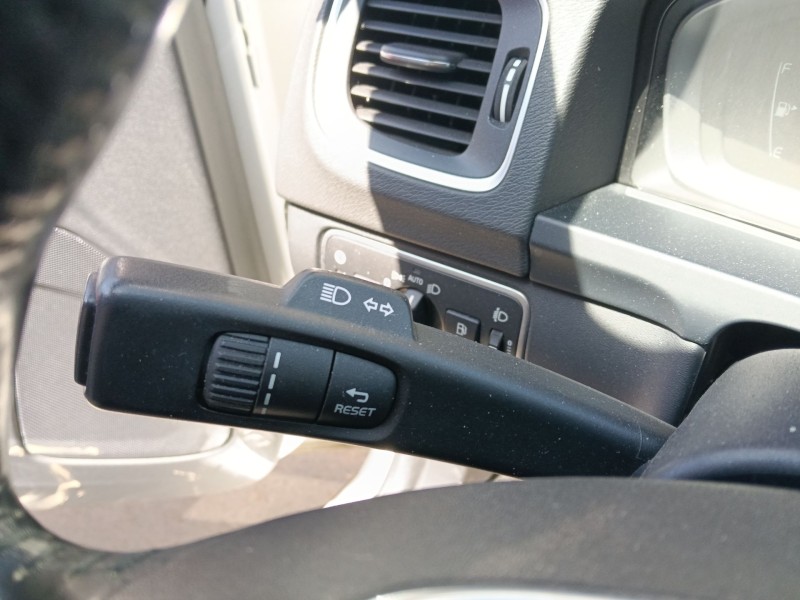 Recambio de mando intermitentes para volvo s60 ii (134) d3 referencia OEM IAM   