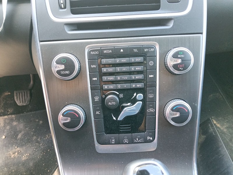 Recambio de sistema audio / radio cd para volvo s60 ii (134) d3 referencia OEM IAM   