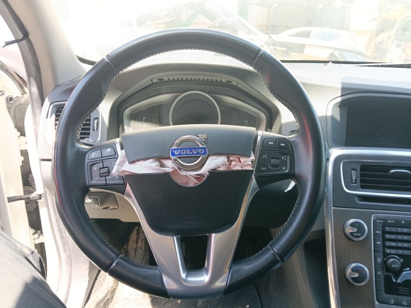 Recambio de volante para volvo s60 ii (134) d3 referencia OEM IAM   