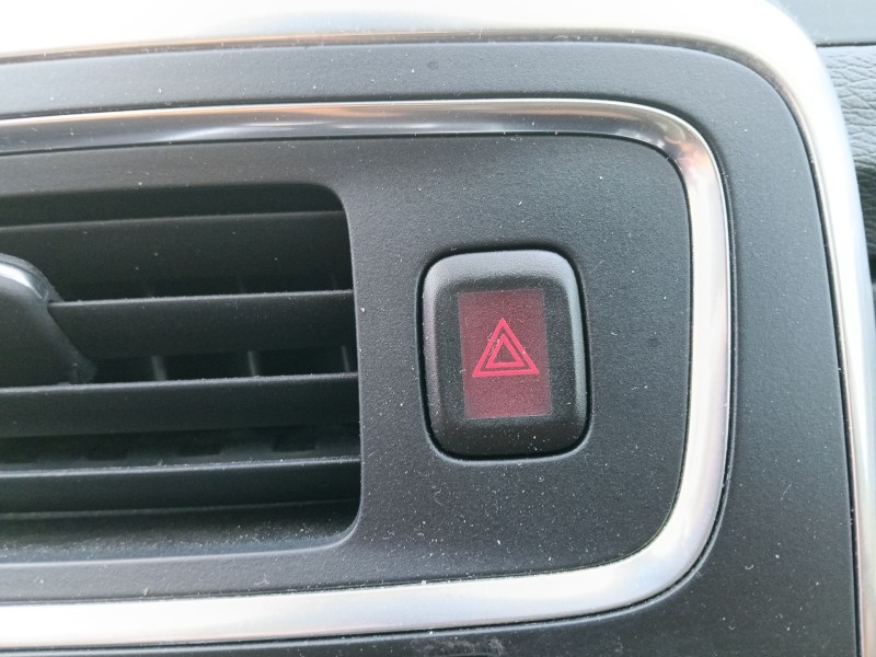 Recambio de warning para volvo s60 ii (134) d3 referencia OEM IAM   