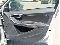 Recambio de guarnecido puerta delantera derecha para volvo s60 ii (134) d3 referencia OEM IAM   