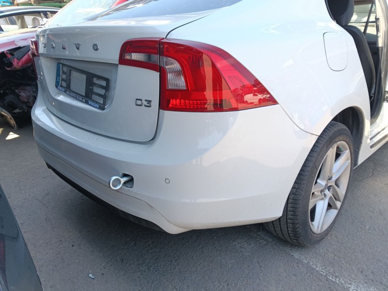 Recambio de paragolpes trasero para volvo s60 ii (134) d3 referencia OEM IAM   