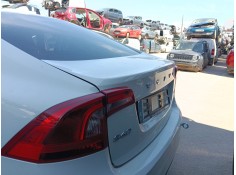 Recambio de porton trasero para volvo s60 ii (134) d3 referencia OEM IAM    2