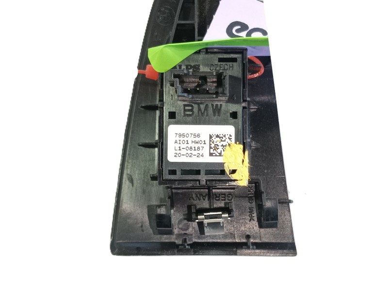 Recambio de mando elevalunas trasero izquierdo para bmw 1 (f40) 118 d referencia OEM IAM 61317950756  