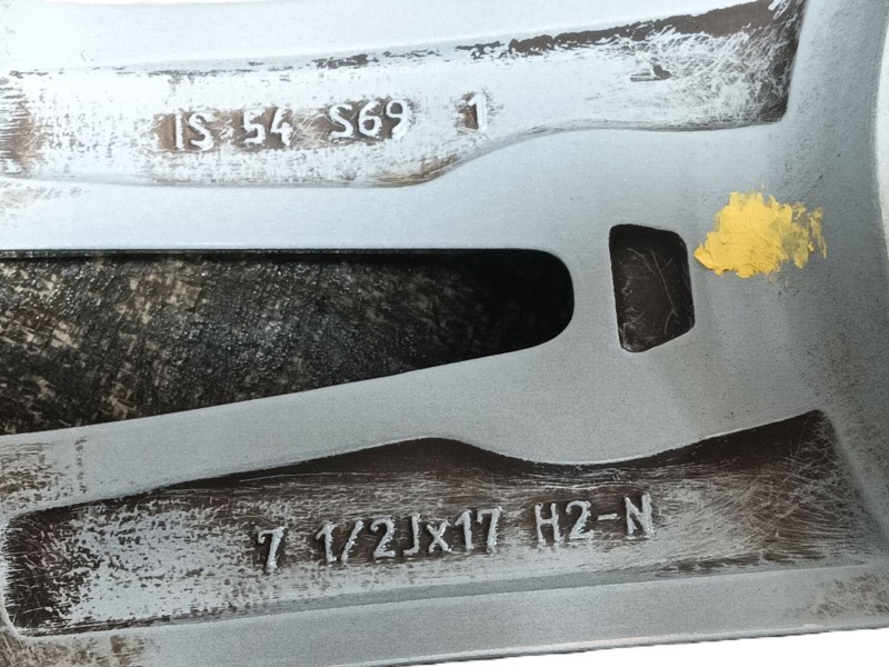 Recambio de llanta para bmw 1 (f40) 118 d referencia OEM IAM   