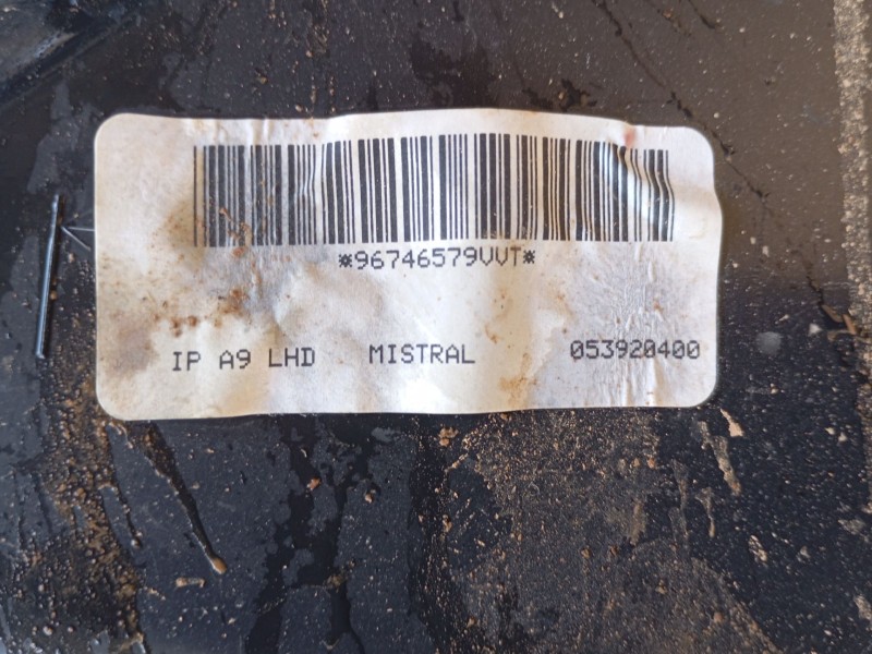 Recambio de salpicadero para peugeot 208 i (ca_, cc_) 1.6 hdi referencia OEM IAM   