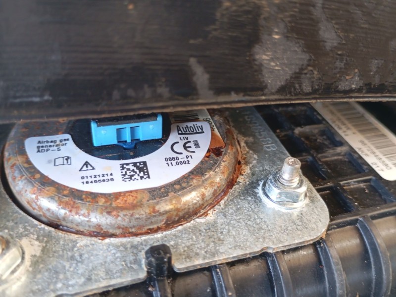 Recambio de salpicadero para peugeot 208 i (ca_, cc_) 1.6 hdi referencia OEM IAM   