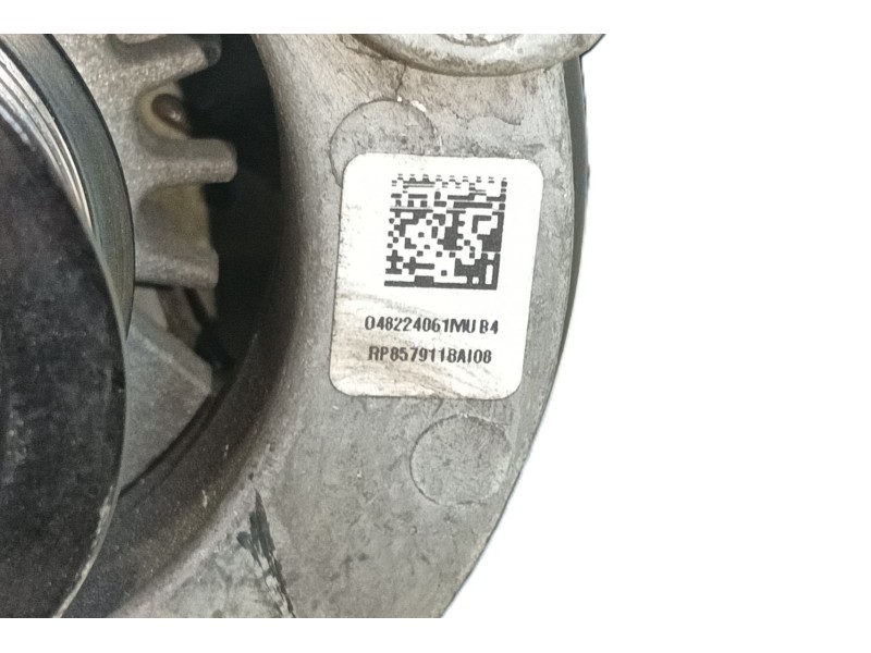 Recambio de alternador para bmw 1 (f40) 118 d referencia OEM IAM 12317640132 / VERE8411 / NOCOMERCIAL  
