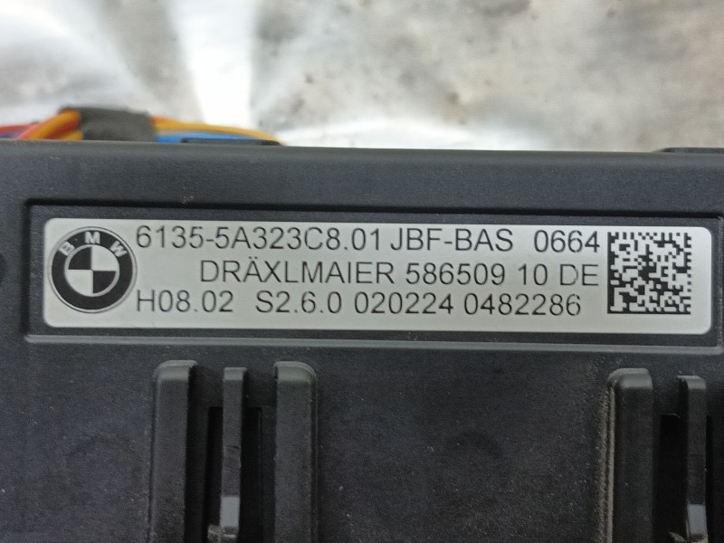 Recambio de caja reles / fusibles para bmw 1 (f40) 118 d referencia OEM IAM 61149360501 190053906032 