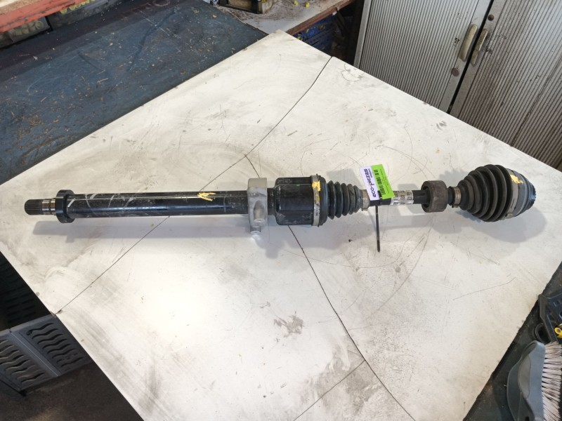 Recambio de transmision delantera derecha para bmw 1 (f40) 118 d referencia OEM IAM   