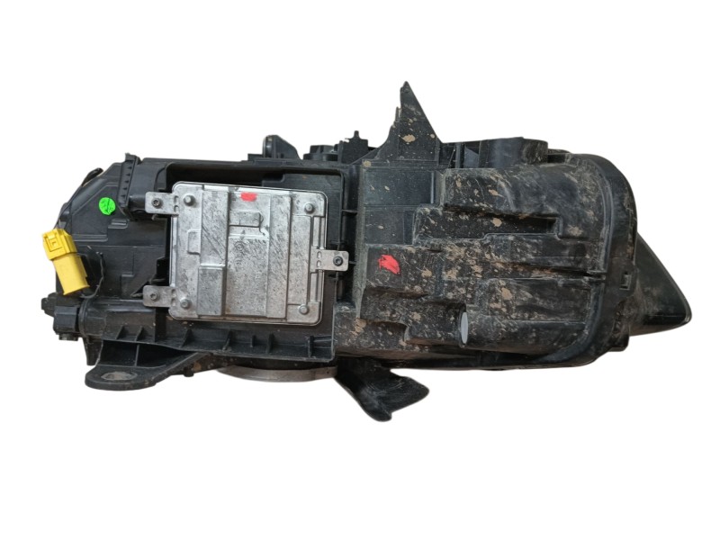 Recambio de faro derecho para bmw 1 (f40) 118 d referencia OEM IAM 63119448096  