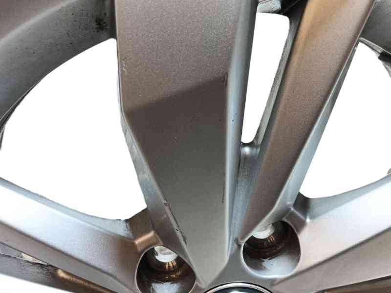 Recambio de llanta para volkswagen polo vi (aw1, bz1, ae1) 1.0 tsi referencia OEM IAM   