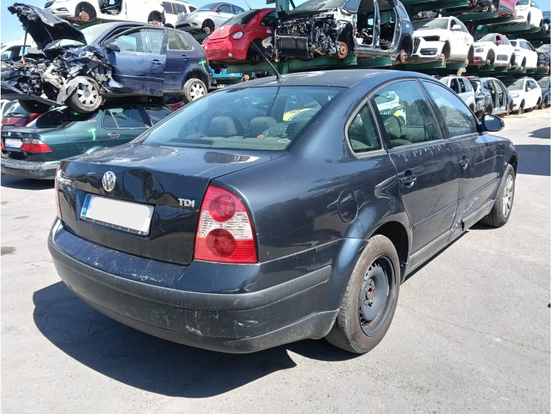 volkswagen passat b5 (3b2) del año 2004