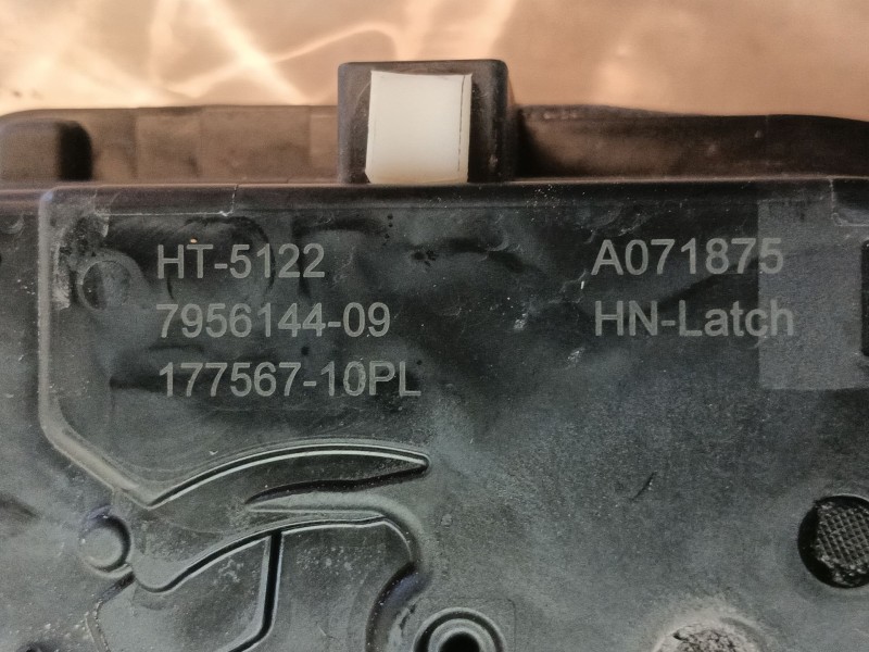 Recambio de cerradura puerta trasera derecha para bmw 1 (f40) 118 d referencia OEM IAM 51227956144  