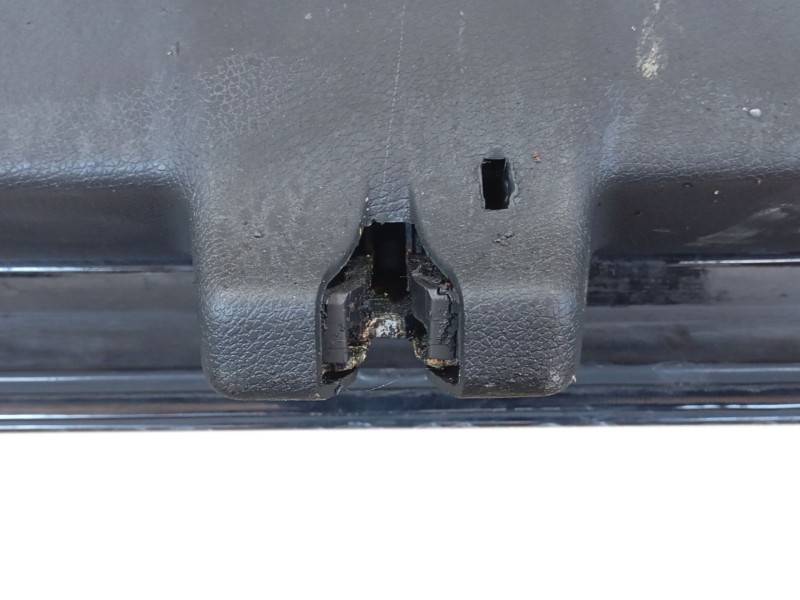 Recambio de porton trasero para mercedes-benz clase e t-model (s213) e 220 d (213.204) referencia OEM IAM 2137400105  