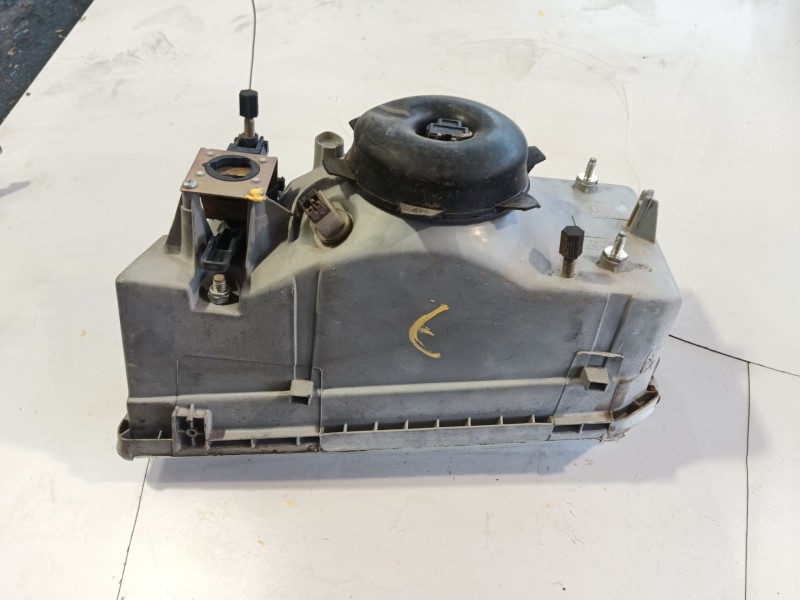 Recambio de faro derecho para peugeot boxer furgoneta (230l) 2.5 d referencia OEM IAM 6205AE  